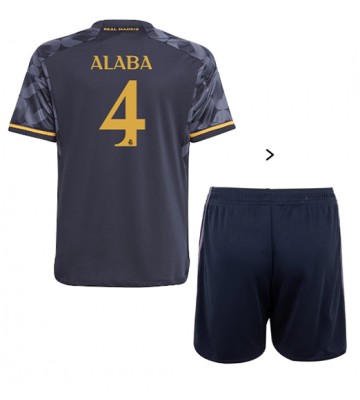 Real Madrid David Alaba #4 Replika Babytøj Udebanesæt Børn 2023-24 Kortærmet (+ Korte bukser)